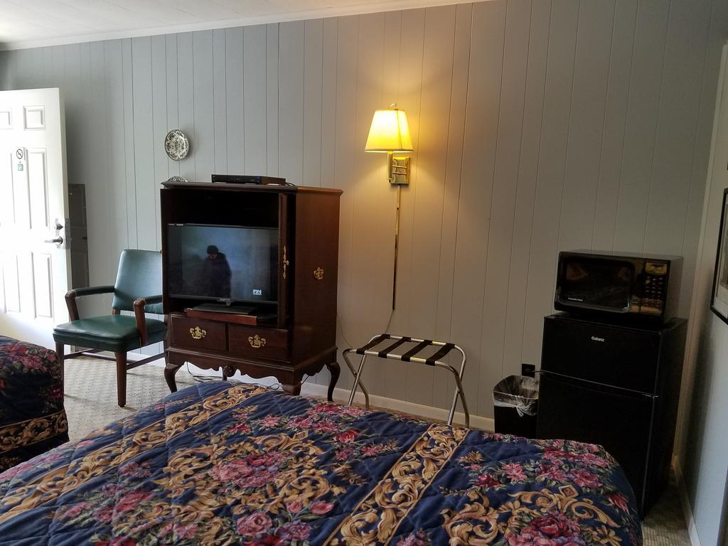 هوت سبرينغز Roseloe Motel المظهر الخارجي الصورة